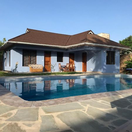 Lions Home Diani Beach Exterior foto