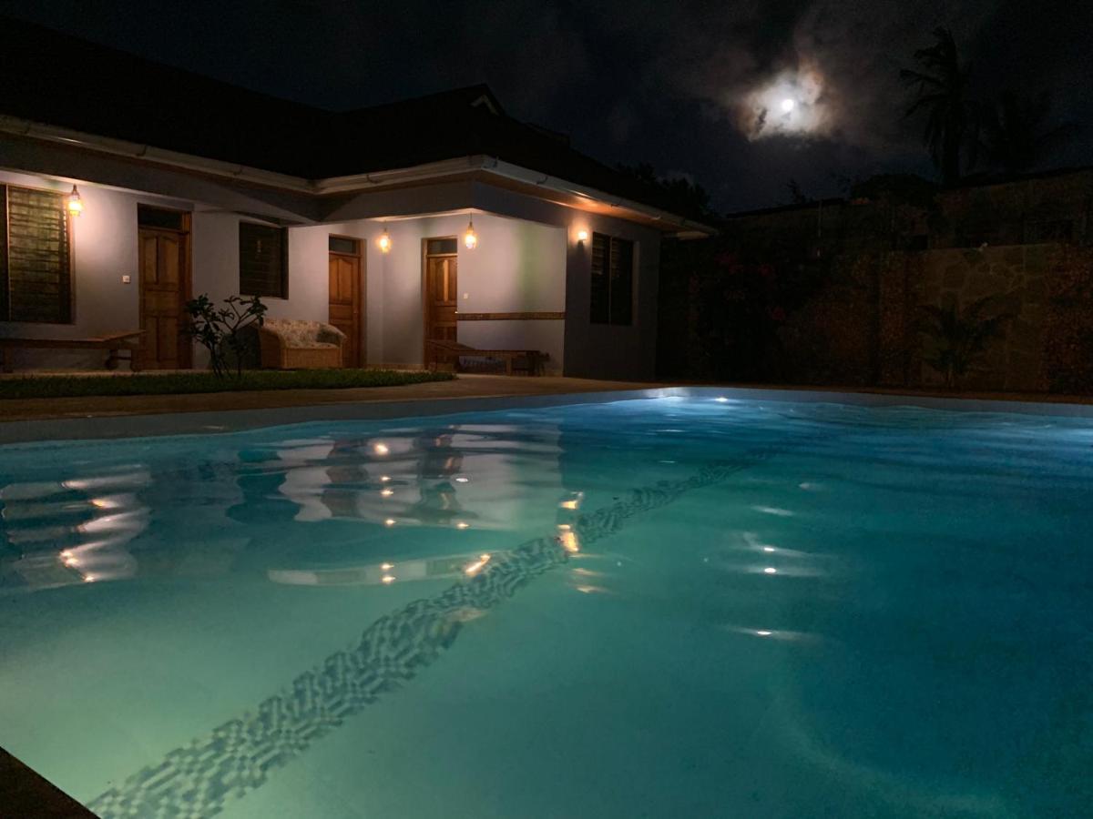 Lions Home Diani Beach Exterior foto